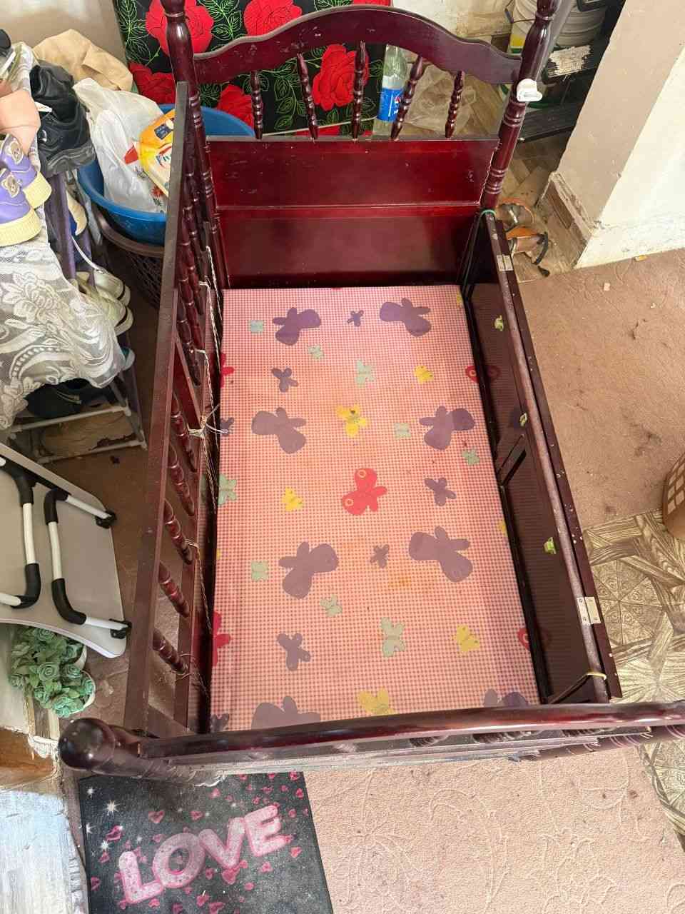 السلام عليكم 
جربايه اطفال للبيع ب٢٥ وبيها مجال
للتواصل خاص


**إذا كنت صاحب هذا الإعلان وتريد حذفه لأي سبب، رجاءا أرسل رسالة إلى الدعم الفني**