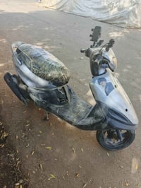 للبيع ماكس  قجمه شغاله الدراجه بس تقطع سعر 250 رقم 07738553287