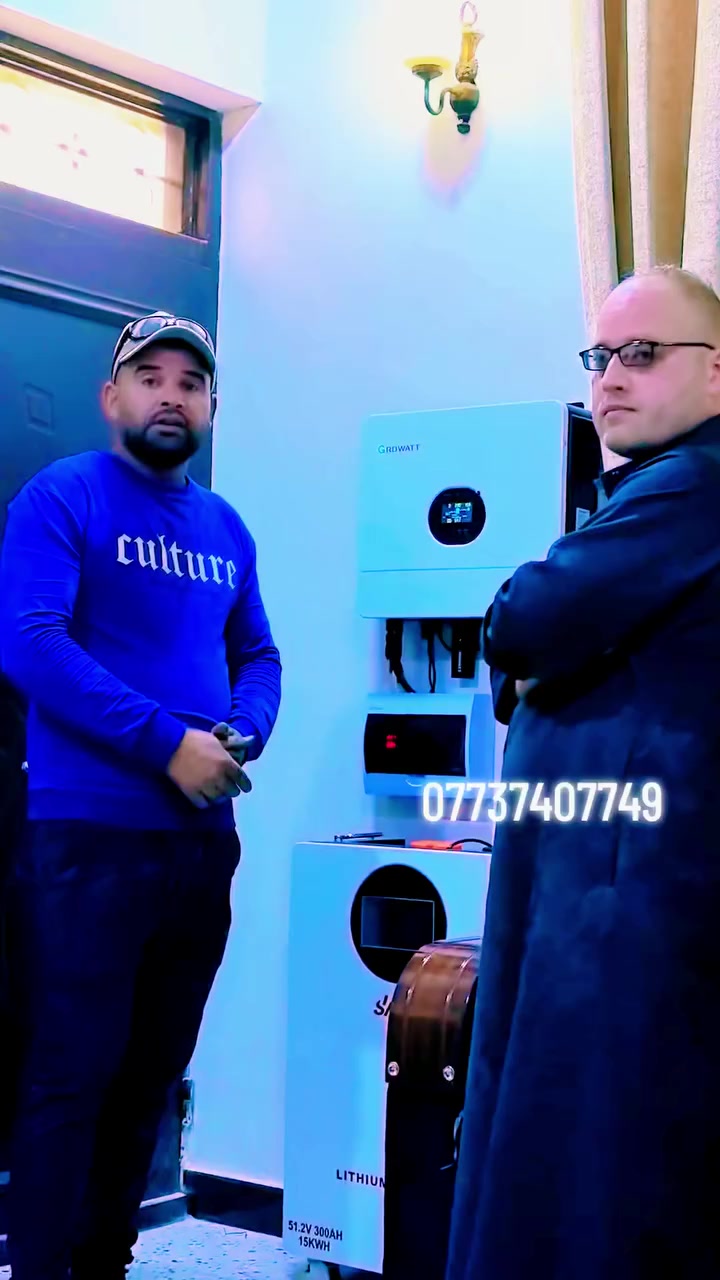 كادر متخصص لتنصيب منضومات طاقة شمسية ***********
