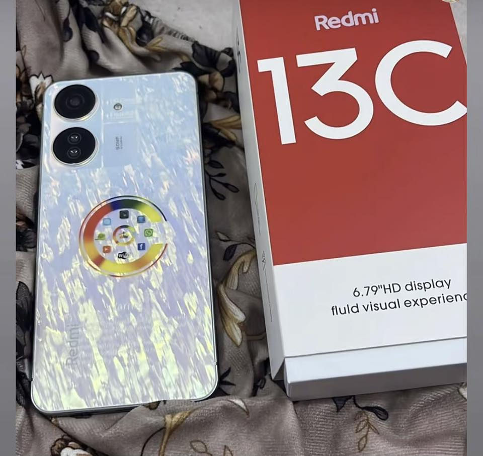 السلام عليكم غراض للبيع اصلية (قيم واخذ) راسلني واتساب. ***********.  مكاني الشعلة توصيل موجود
