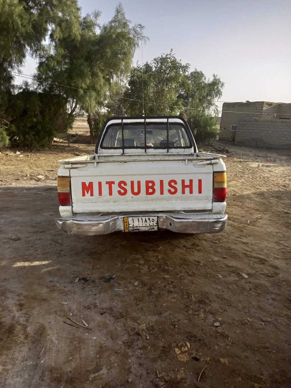 مستبوشي موديل 94 رقم مثنى   تريد وكاله تريد مداور شنو يعجبك محرك كير  مكفولات كابريتر كله جديد بدي شوف العين  اتصال***********  ***********وتساب مكان السياره الرميثه السعر خاص
