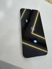 iPhone 14 Pro Max 256 GB ￼ نموذج M  ‏عربي شرق أوسط   ￼ بطارية 88  سعره...