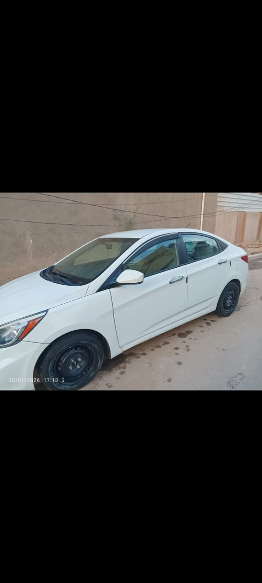 للبيع اكسنت 17امريكي حادثهه جنطه جدا بسيط ماشيه 48رقم بابل باسمي سياره شوفته احلا من الصور السعر 110الاتصال***********بابل حي الكرامه
