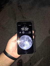 آيفون ٨ • ١٢٨ • شرط