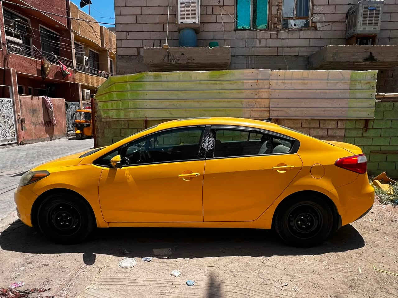 سلام عليكم
كيا فورتي مديل (14)فول مواصفات بس بصمه مابيه 
(المواصفات مانع تزلق )كشتات تدفه وتبريد )(تبريد قطعتين ثلاجه )(تايرات جديده )(صدر جديد )(سياره خير من الله )( مكاني بغداد الشعب )(سعر 108 وبيه مجال )(رقم تليفون ***********)
