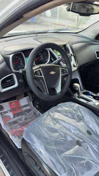 السلام عليكم
كوينكس LTZ موديل 2012 لون ابيض محرك 6 سلندر 
سيارة جاهزة من كلشي كير محرك صدر مواصفات معروفة 
بيها جاملغ يسار وباب عكس السايق صبغ بدون دواخل 
سيارة حلوة كلش 
مكانها بغداد الغزالية 
سعرها 90 ورقة بيها مجال بسيط 
***********
*********** واتساب بي بغداد
