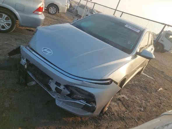 بِسْمِ الله ما شاء الله وعلى بركة الله 
وجبة جديدة من المزاد الخليجي 🇦🇪
تم اختيارها بعناية لتلائم جميع الأذواق الراقية، وتجمع بين الجودة والحالة الواضحة والتفاصيل التي تهم كل باحث عن سيارة معتمدة وموثوقة.
تاريخ المزاد:  يوم الاثنين 1/12/2025

 خدماتنا...
• وصول خلال 15 يوم فقط
• تتبع لحظي عبر GPS
• تصليح حسب رغبتك
• تخليص سريع من المنافذ
• استيراد خاص لذوي الشهداء

العنوان: زيونة – الربيعي
الهواتف: *********** | ***********

حرصنا أن تكون كل مركبة جاهزة للعرض بمعايير دقيقة، لتكون خياراتكم واضحة وقراراتكم أسهل وأضمن.
