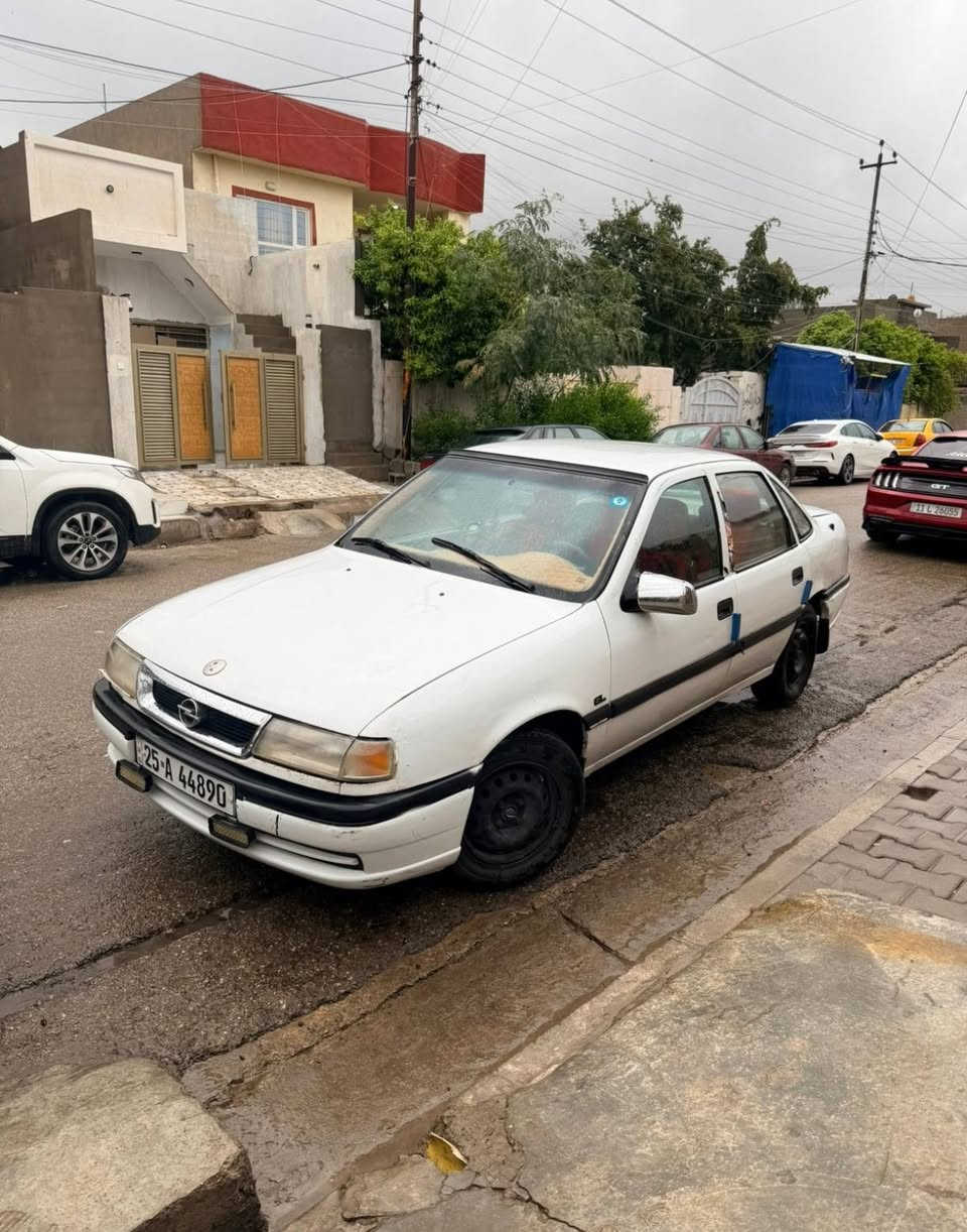 السلام وعليكم
فكترا اوبل موديل (1991)حجم 16
رقم كركوك سنويه لل ٢٠٣٠
شرط التحويل
دفتر بنزين بيه
سياره جاهزه
السعر 40
رقم الهاتف
اسيا (***********)
زين(***********)
مامتواجد عل فيس
بيع او مراوس
