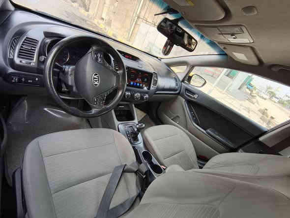 فورتي موديل 15 امريكي حادث بنيد مبدل جاملغ خلفي عكس السايق شبر  بدون دواخل كله ليبل واحد سياره خير من الله منضومة غاز ... رقم سياره الجديد بغداد شاشه تحكم استيرن ... 
ايكو كامره.... السعر١٠٨ وبيه مجال  رقم ***********
