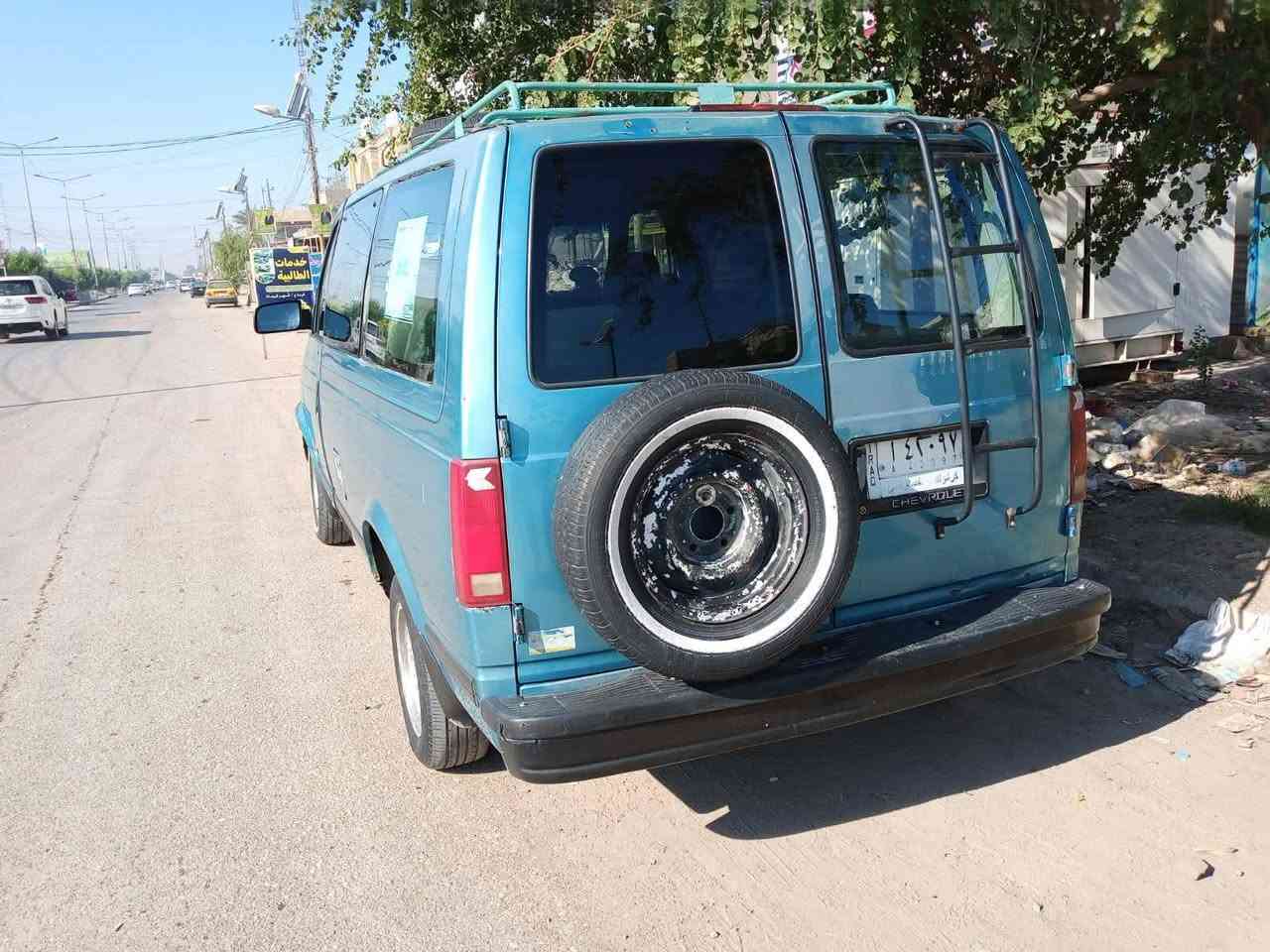 شوفر أمريكي محرك وكير بلادي للبيع او مراوس 
سياره اكفل فقط اصوليات لان موديل ١٩٩٥ 
سعره ٢٥ وبيه مجال للشراي 
***********
***********
واسط الصويره
