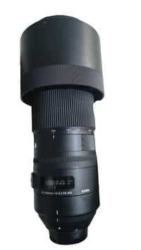 يتوفر عدسة 150-600 كانون و نيكون و سوني للاستفسار 07718898966