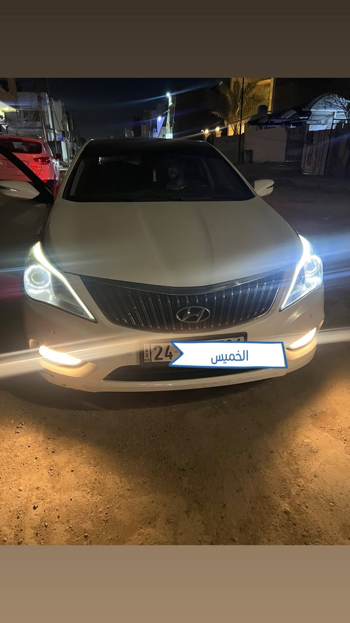 ازيرة مديل 12 فول vip مكينه 2400 GDI  ..4سلندر غرفة جلد فول تحكمات بصمات ابواب  رادارات امامي خلفي جانبي تخم تاير  برغي مناقصهه كير مكينة كفاله مان بغداد السعر 52 بيهه مجال قليل
***********
