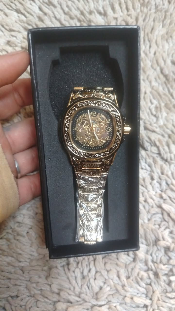 سلام عليكم ورحمة الله وبركاته ساعه ماركه الأصلي ثقيل ضد الماء أعلى سعر ابيع
يوجد توصيل جميع محافظات العراق ٤


**إذا كنت صاحب هذا الإعلان وتريد حذفه لأي سبب، رجاءا أرسل رسالة إلى الدعم الفني**