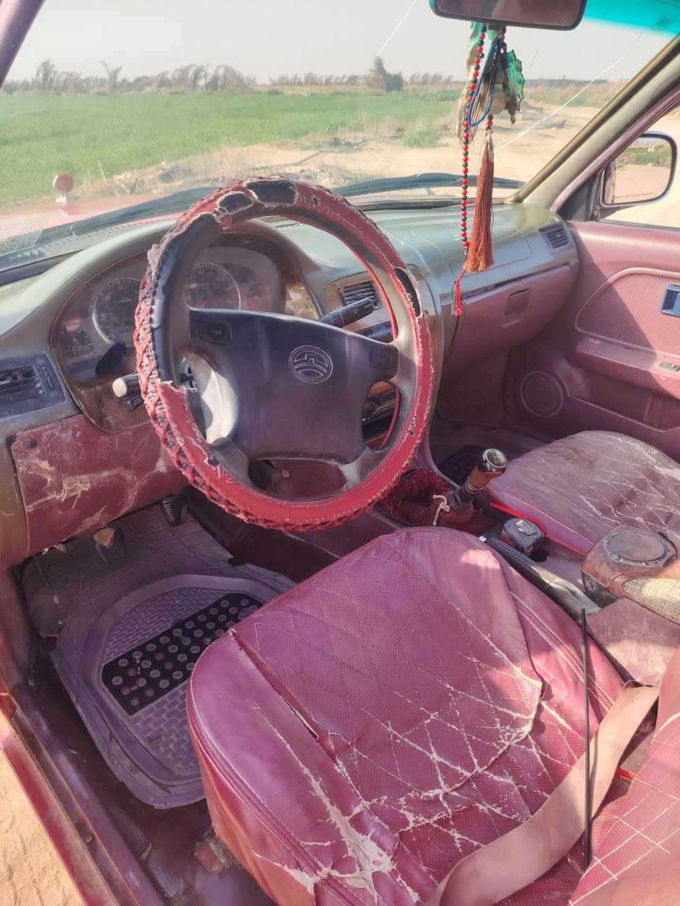 السلام عليكم
دير 2010 للبيع

بسمي سنويه 2031

محرك شاصي كير كلهن مكفولات

سدر جديد

المكان خان النص نجف

***********
