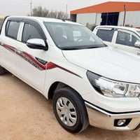 هايلوكس كير عادي • ٢٠٢٥ • رقم اربيل