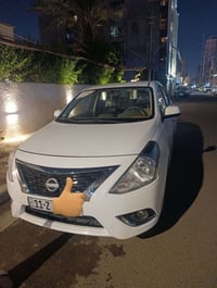 للبيع سني هندي أم بليته زركه موديل 2024 سعر 125 بيها مجال بسيط ماشيه 4...