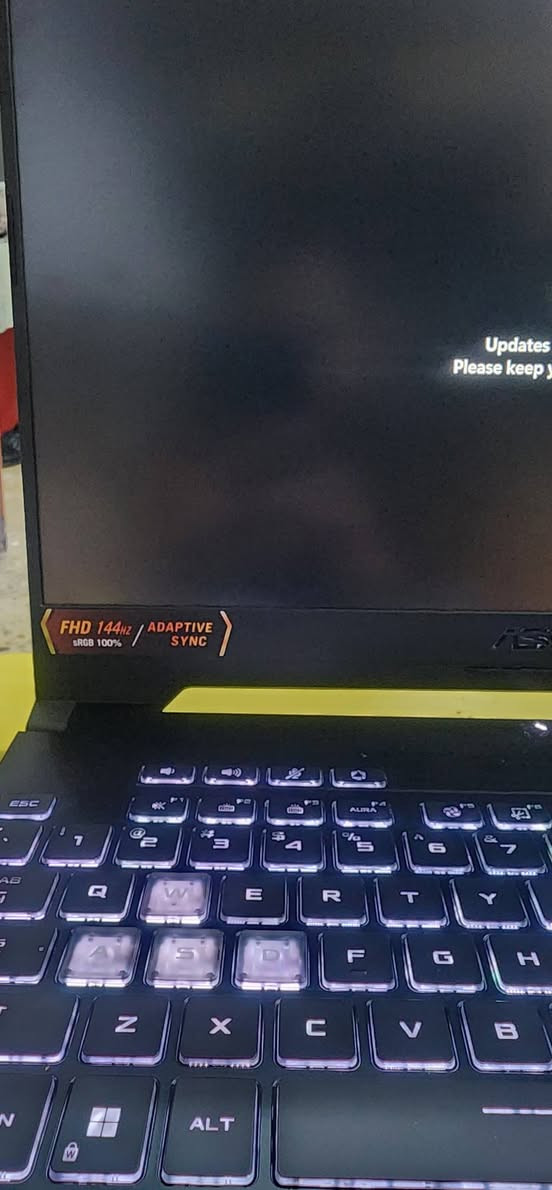 ASUS F15
CI7 GEN 13 H
RAME 16G
HARD 1TB SSD
MONITOR 16 IPS 144
RTX 4070 140 0 8G 140W
مكان ناصرية
السعر ١٦٥٠ بية مجال قليل


**إذا كنت صاحب هذا الإعلان وتريد حذفه لأي سبب، رجاءا أرسل رسالة إلى الدعم الفني**