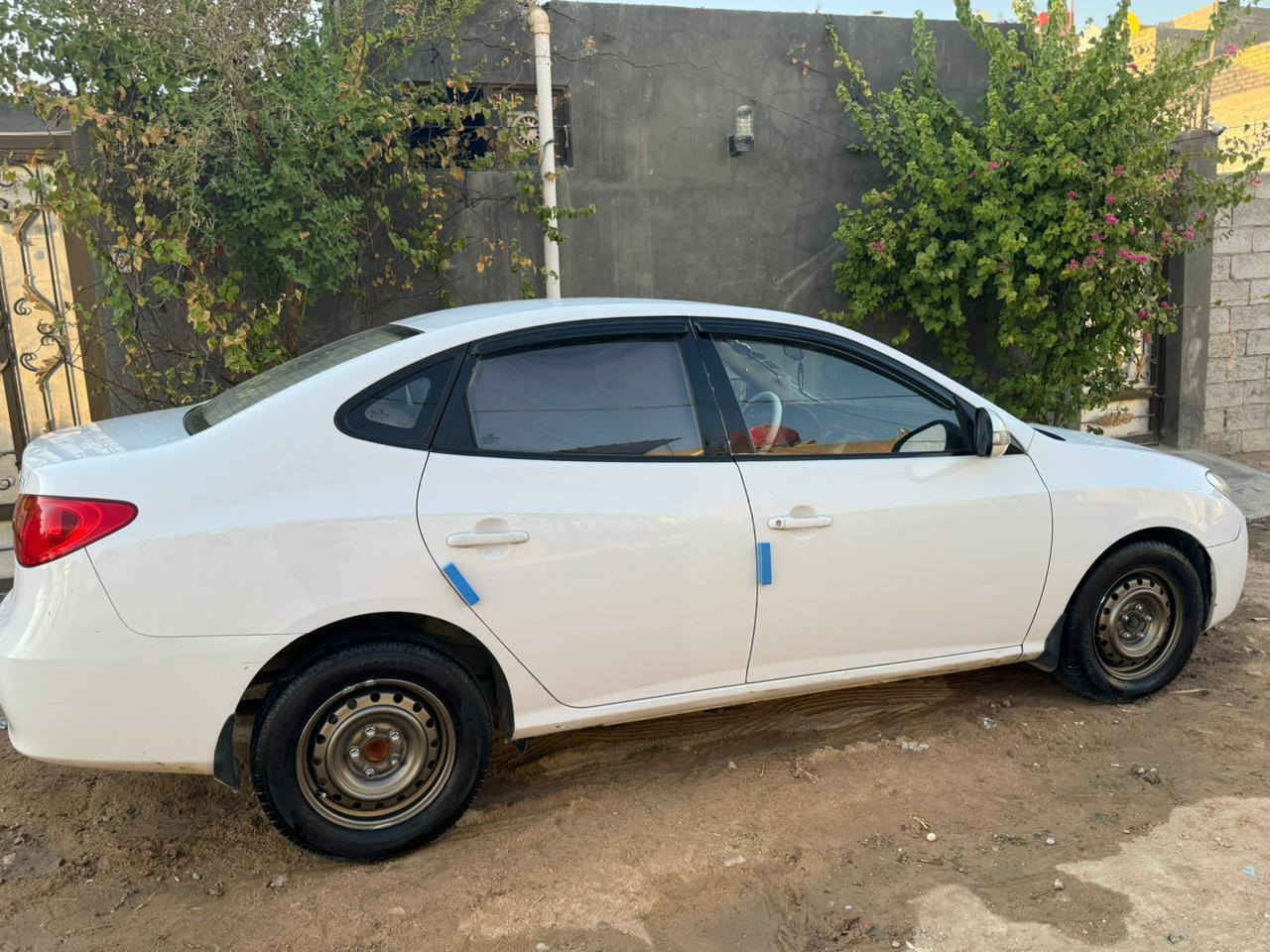 هونداي الانتره
الموديل 2011🍀
رقم اربيل انكليزي🍀
حداديه تخم تايرات وياله كله جديد🍀
كير ومكينه مكفولات 🍀
الضرر قطعه صبغ باب السايق 🍀
لايتات جدد 🍀
السياره متعوب عليهه وماعايزه برغي🍀
المكان النجف كوفه شارع المعمل🍀
السعر. . . . . . 115وبيهه مجال 🍀
الاستفسار ***********🍀
