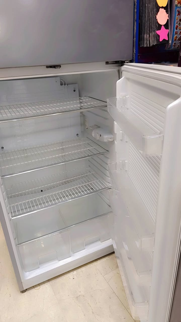 ثلاجة للبيع استعمال قليل
اريدها ب400 مكاني  براكية


**إذا كنت صاحب هذا الإعلان وتريد حذفه لأي سبب، رجاءا أرسل رسالة إلى الدعم الفني**