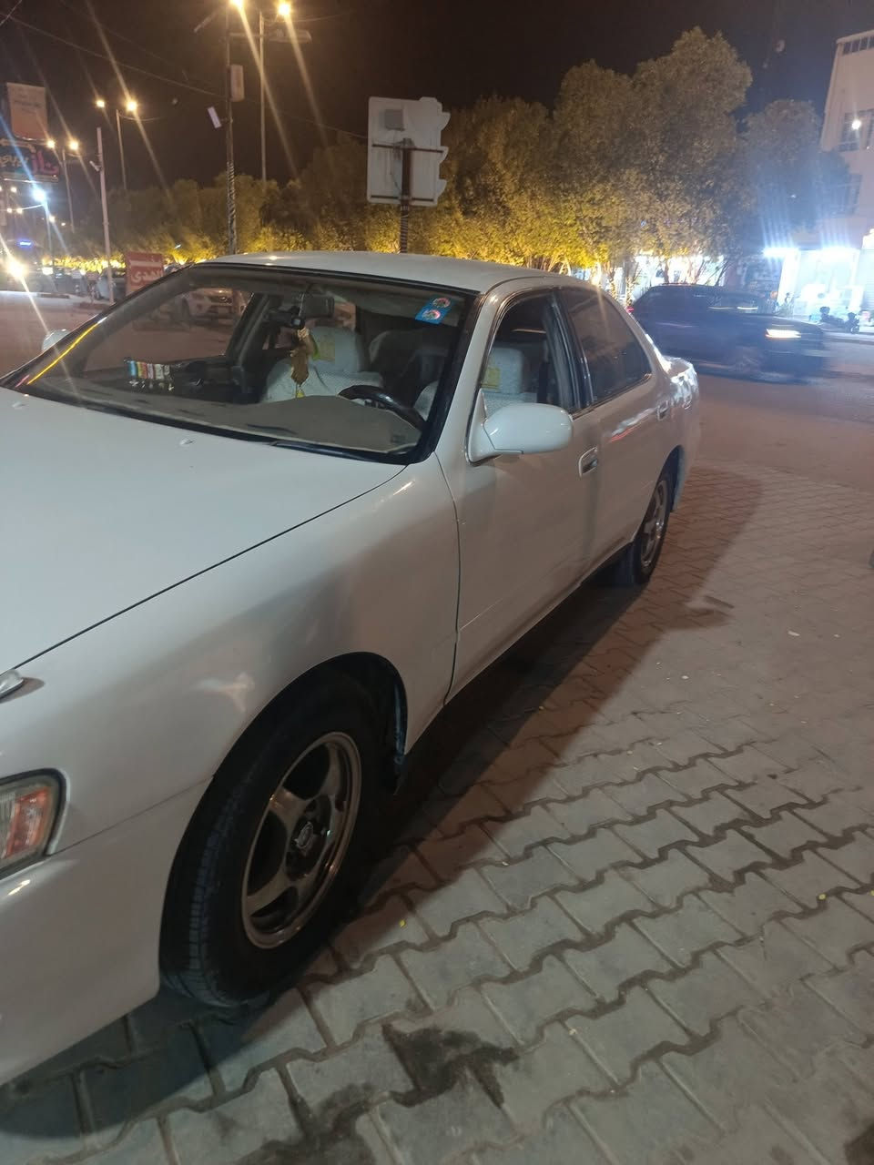 اكرسته نفخ موديل 93رقم بابل سنويه ل29 مكفولة من الكصه بيه ظربه جاملغ وحوض تبريد نقصه بس كمبريسر فقط السعر 55وبيه مجال مكان نجف عباسيه الرقم ***********مراوس بكوري فقط
