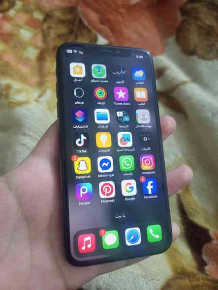 ايفون اكس
ذاكرة 256 
بطارية 70 
نموذج m 
جهاز كفالة ماشايف التصليح
كلة شغال وفول 
بيع او مراوس حسب القناعة شراي خاص او اتصال 
***********
