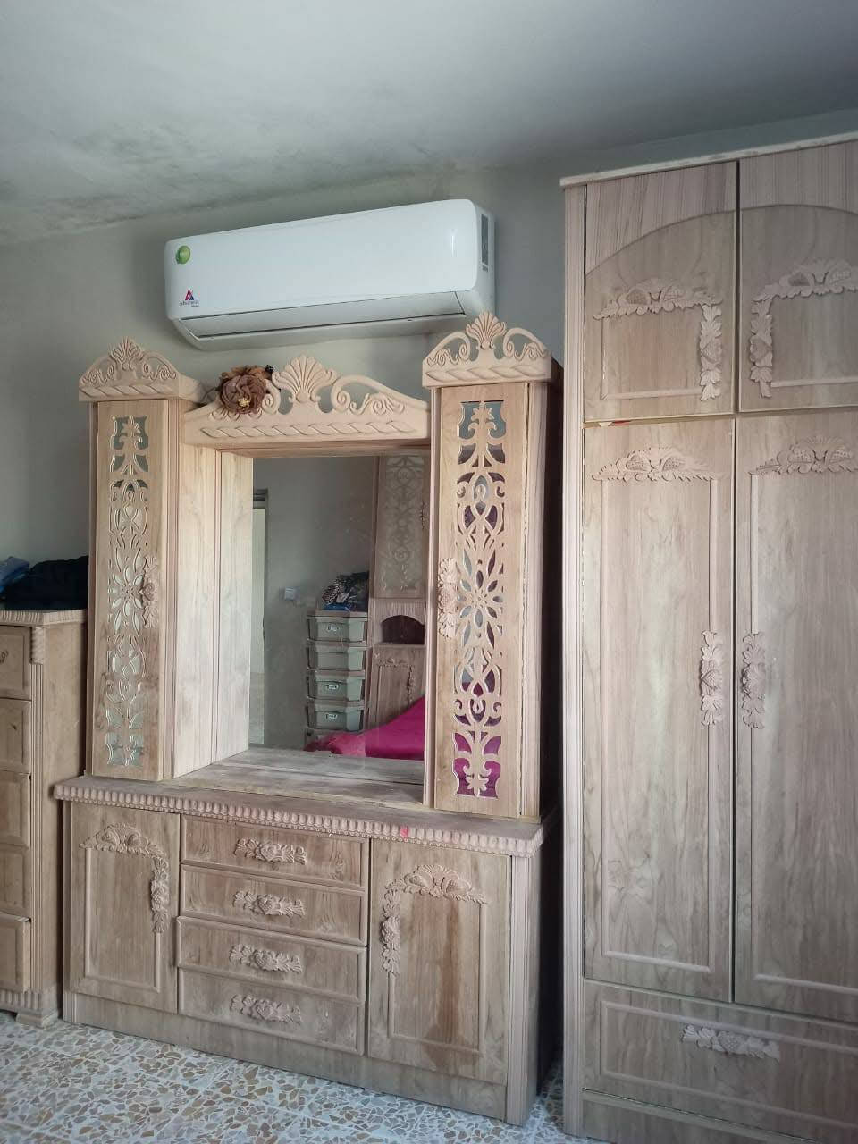 غرفة مستعمله شي قليل 
عنوان ناحية زمار 
الاستفسار***********
