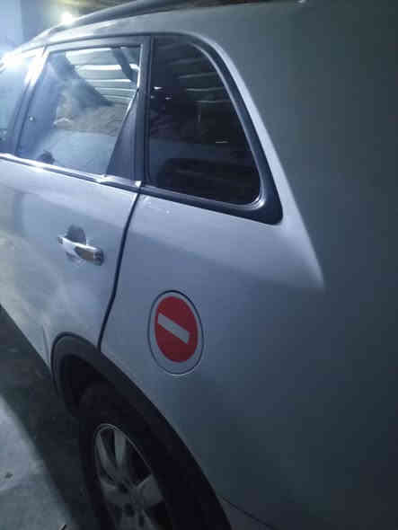 سيرنتو 2012 وارد امريكي تايرات جدد تبريد وتكم استيرن
السعر 145 وبيه مجال قليل جدا  واراوس عادي
ورقمي*********** بيه واتساب مااجاوب مازنجر خاص
