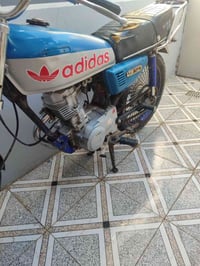 دراجه اربعه كير مديل 16 اصوالي بسمي سعر 400وبيهه مجال رقمي 07828753080