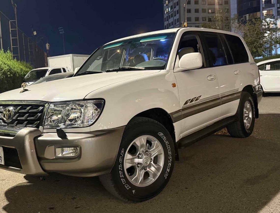 لاند كروزر VXR 1998 الساير ليميتد رقم اصولى فول مواصفات ديفلوك گير عادى فتحه سبير علاق سلاجه تبريد مركزى  كشن جلد مسجل بوكس شريكه دشبل ليزر 3سويج سبير مانزل قليل ماشيه محرك 8 سلندر مامفتوح سنوى رقم المانى جديد اصولى صبغ نص جاملغ  ..  مكان اربيل موبايل *********** سعر173 حرثا, نينوى
