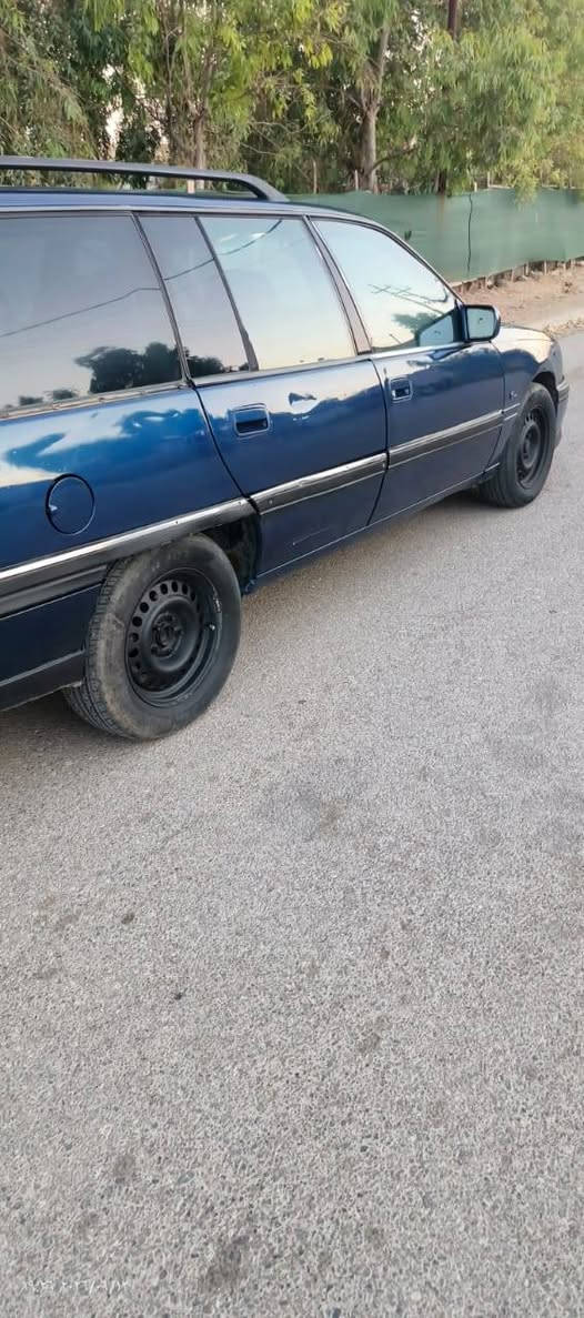 اوميكا للبيع موديل 93
باتري جديد 
طخم تايرات 4جديد 
محرك معمر رايمن 
گير توماتيك 
جامات كهرب 
شرط التحويل 
السعر 22
العنوان موصل حي صدام


**إذا كنت صاحب هذا الإعلان وتريد حذفه لأي سبب، رجاءا أرسل رسالة إلى الدعم الفني**