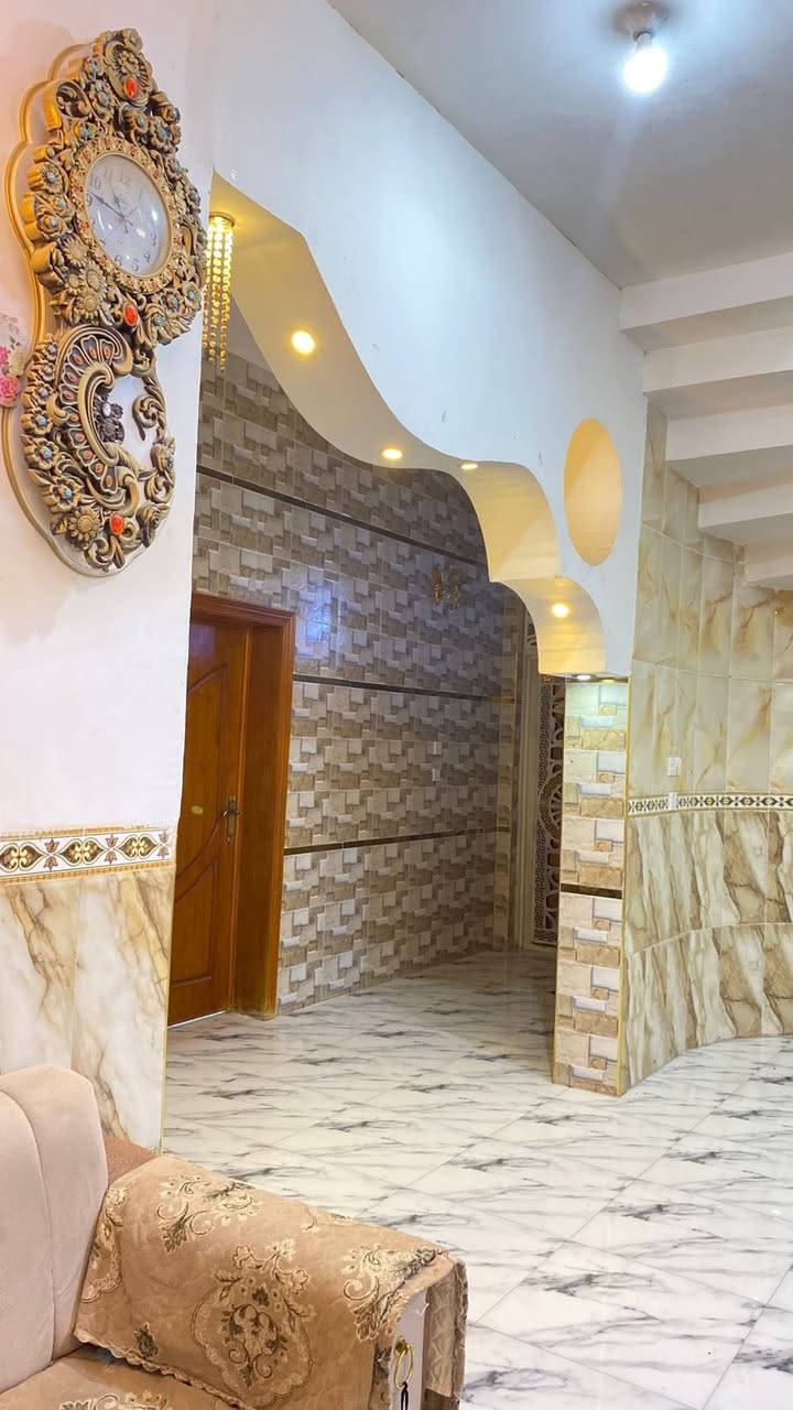 سلام عليكم دار لبيع مساحه ٢٤٠طابق واحد بنيان حديث منطقت شراكيه ٧ستفسار تصال ع رقم ‭٠٧٨٣ ٨٥٧ ٢٩٥٢‬ملاحظه مكلف بنشر اني
