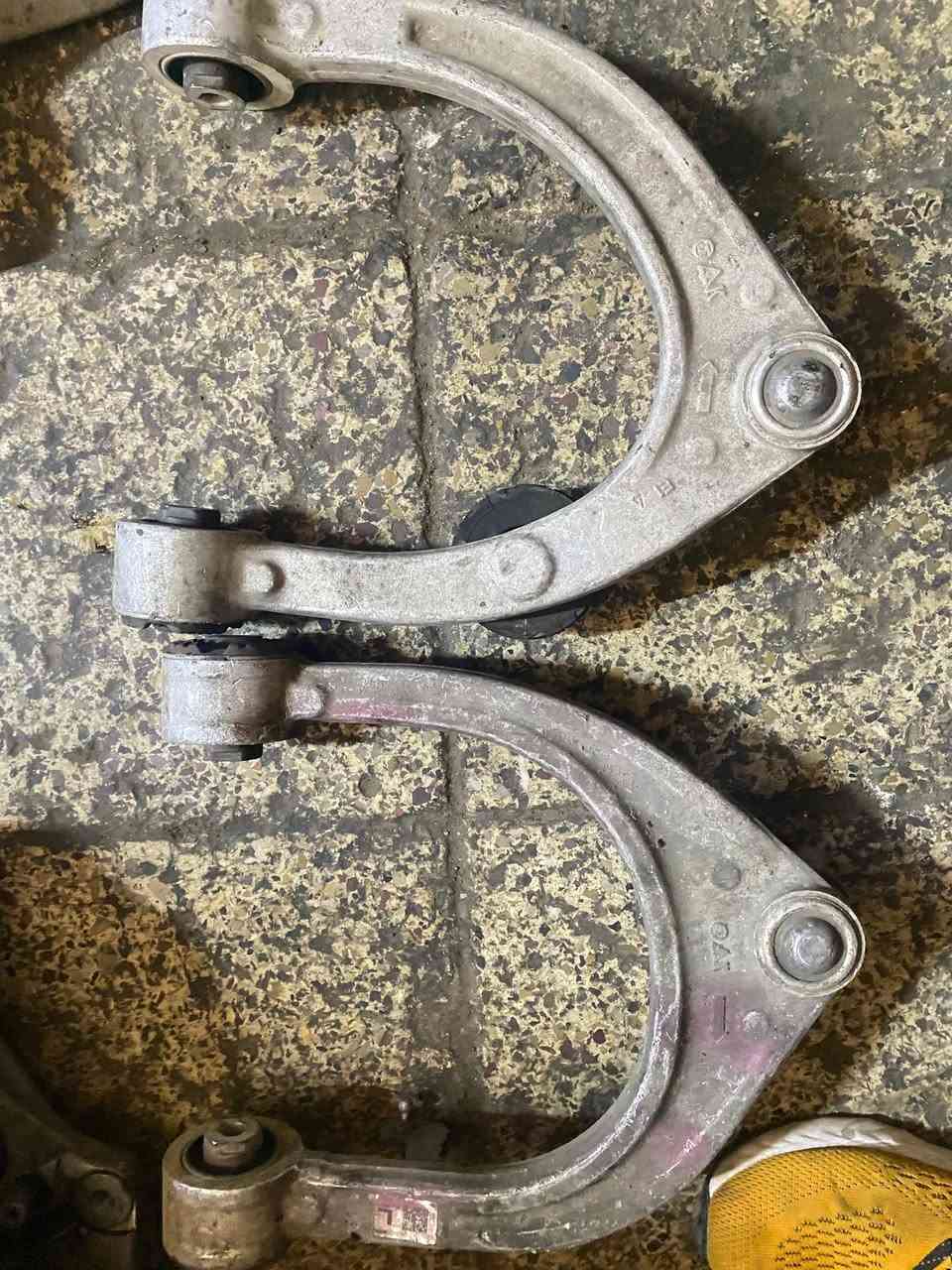 السلام عليكم 🫡 حداديه جنسيز امامي خلفي
شتحتاجون بالخدمه 
*********** واتساب
