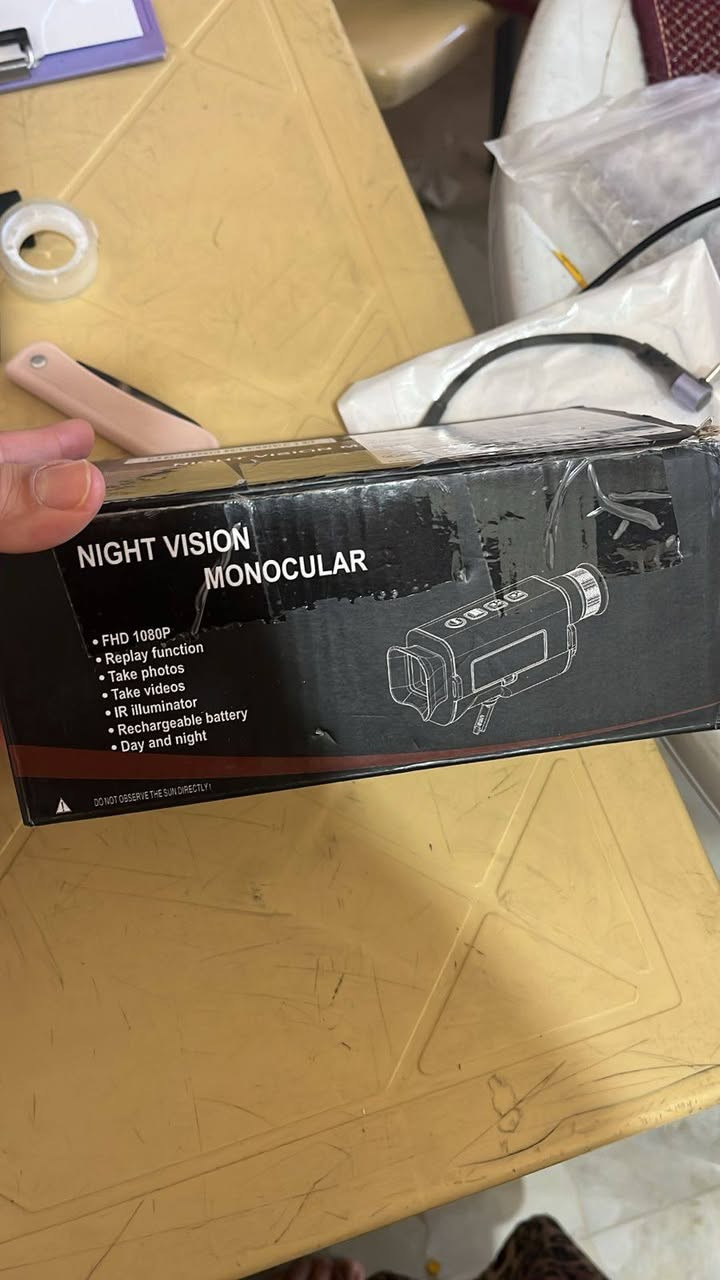 السلام عليكم ورحمة الله وبركاتة عندي ناظور نهاري وليلى يشتغل والتفاصيل *********** للبيع
