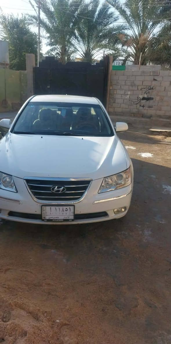 ياالله سلام عليكم سوناتا البيع ٢٠١٠ وارد امريكي مكفوله من الحادث بيه صبقات عله كد جراد مكينه ٢٠٤٠ سعر ١٣٠ وبيه مجال مكان رمادي ***********
