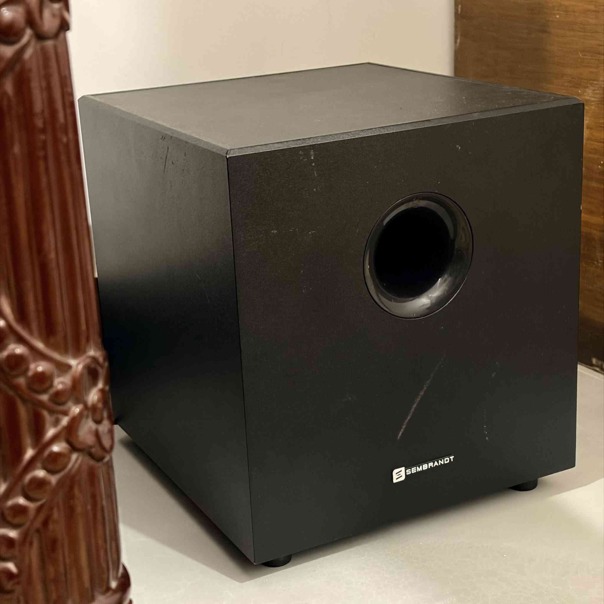 ساوند بار ودمام صناعة الالمانية
sembrandt ht3000

اعلى واطية 800w
ساوند بار طوله ٨١سم بي اربع سماعات
بيع او مراوس


**إذا كنت صاحب هذا الإعلان وتريد حذفه لأي سبب، رجاءا أرسل رسالة إلى الدعم الفني**