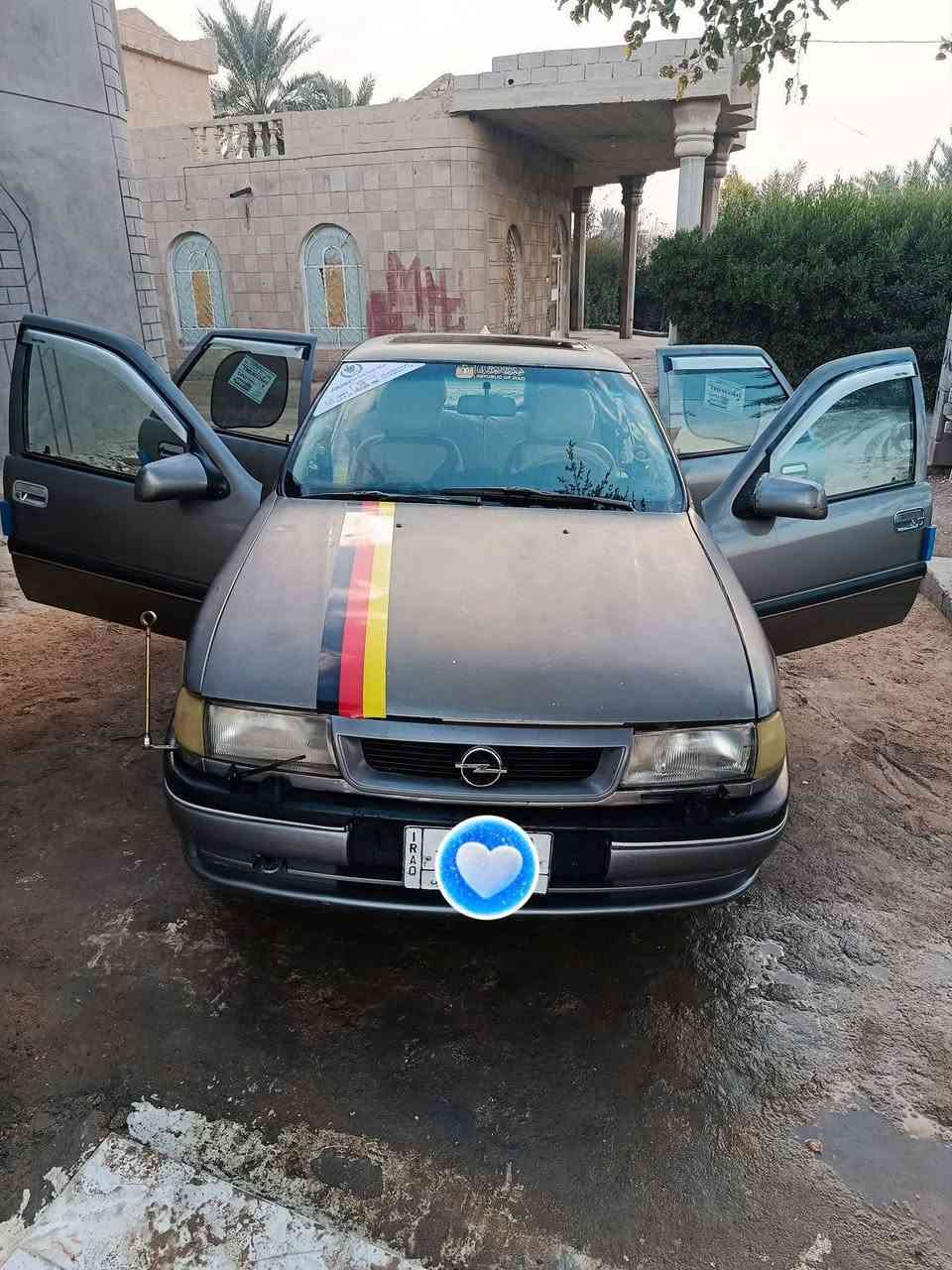 بسم لله، سياره فكترا موديل 95 محرك 2000، كير عادي  كهربائيّات كلها شغاله تخم تاير، تبريد جاهز سياره بلاديه اي صبغ مابيها مكفوله سنويه 2028 تحويل جاهز  السعر 42 وبيها مجال شي بسيط  ، سياره مال جناي، مكان حديثه بروانه  . ***********
