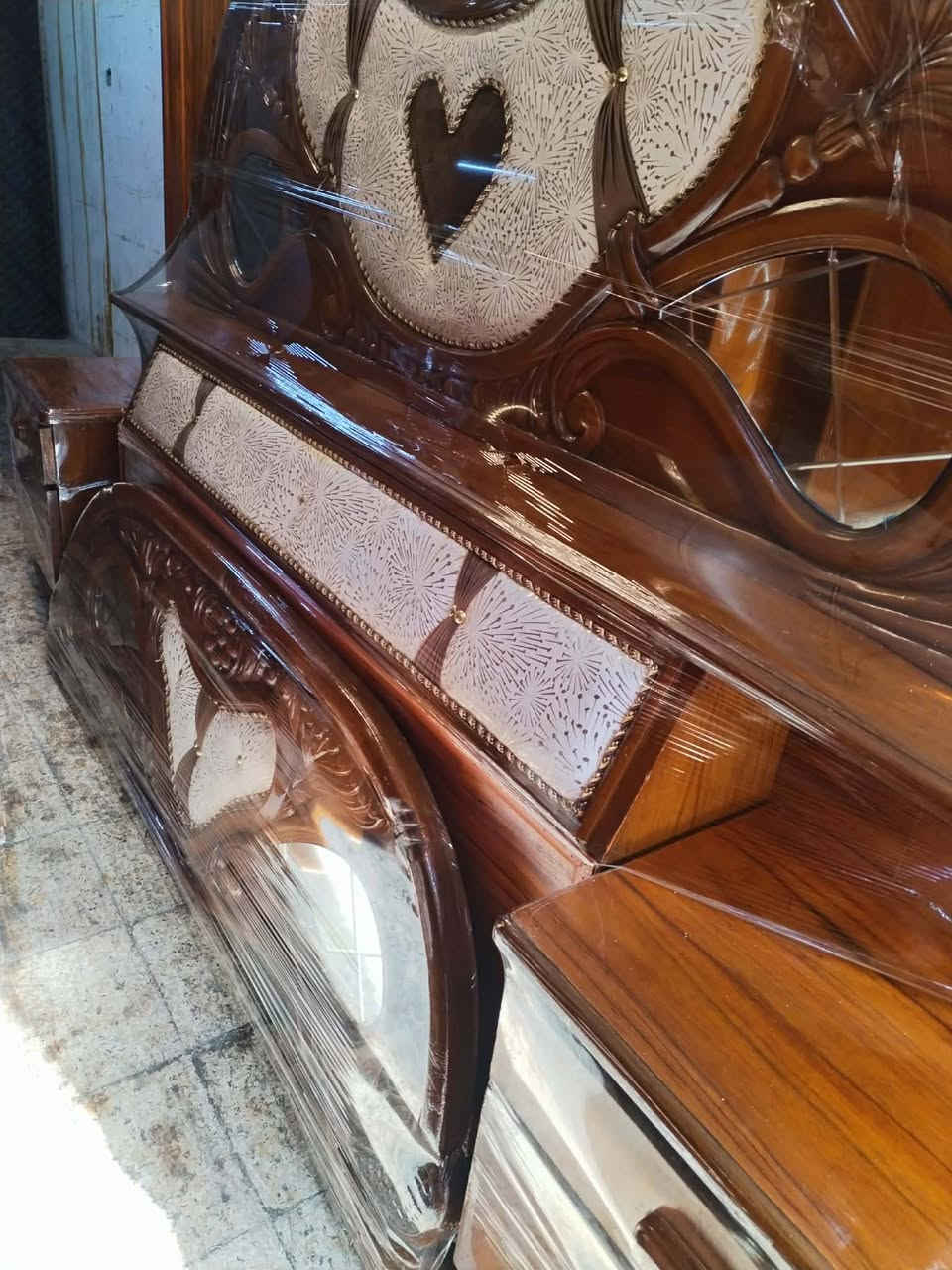 غرفه نوم ملحق نضيفه حيل خشب ثقيل السعر 675
العنوان موصل شراي راسل خاص


**إذا كنت صاحب هذا الإعلان وتريد حذفه لأي سبب، رجاءا أرسل رسالة إلى الدعم الفني**