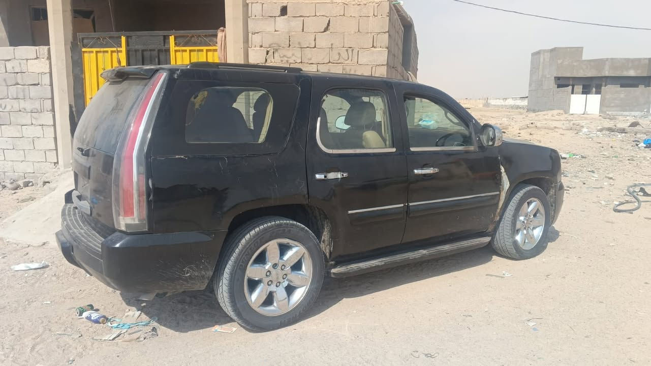 السلام عليكم يوكن 2009 ادوات مكفولة من الكصة متومة طبق الأصل للبيع او مراوس تخم تاير حداديه محرك كير جدد السعر 55 وبيهة مجال 
العنوان:البصرة
رقم الهاتف:***********
