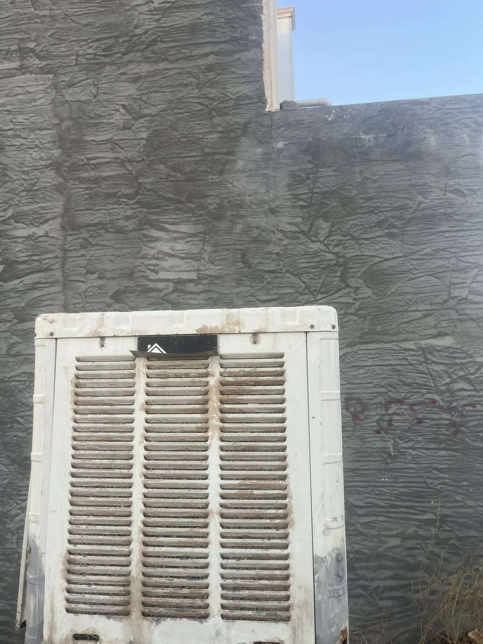 مبردات للبيع وحده ب50وحده ب60 وبيهن مجال شغالات ونضيفات لا خياس وزنجار
مكاني الديوم حي التوحيد 
***********
