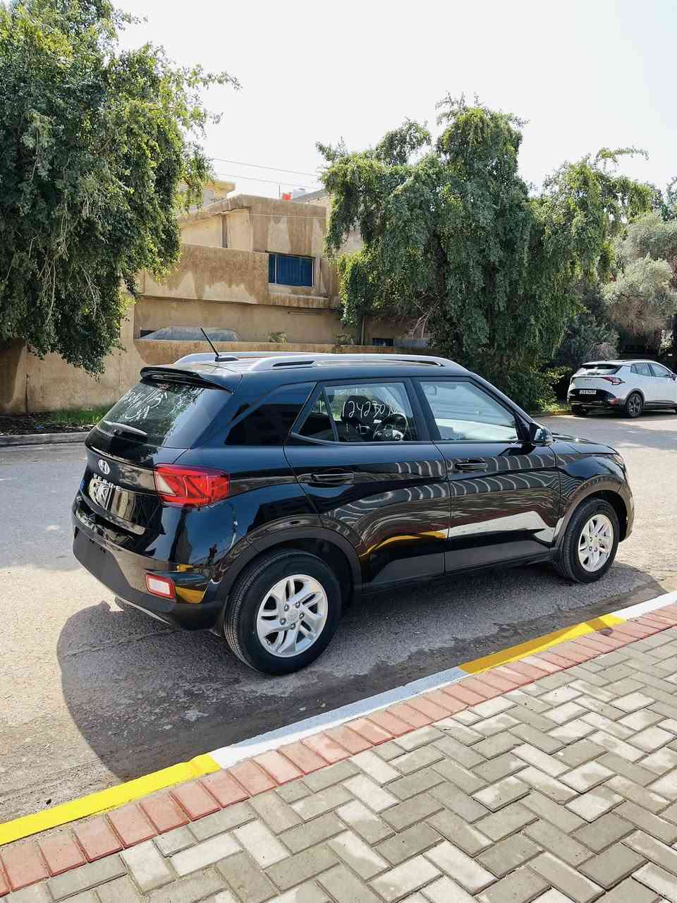 السلام عليكم فينو موديل 25
فحص مؤقت منفيست بأسمي اعتذر عن المراوس بيع فقط
دخول جديد ماشية الفين حادثها ربع لبنيد وربع جاملغ لغود شواصي سليم تبريد راديترات شركة

المواصفات 
بصمة
تشغيل عن بعد
بصمة صندوك
ويل كب
اشاير بالمري
محرك 1600 دوش 
اشاير المري
رادار امامي 
رادار خلفي
رادار جانبي
تدفئة كشنات
تدفئة ستيرن
شاشة كبيرة
داخل كشنات لونين
كامرة دوارة
اوتو ستوب
تحديد مسار
قيادة ذاتية
توقف ذاتي 
تنبيه عند مغادرة المسار
كروس سرعة
مانع انحدار
وضعيات قيادة

وبعد بيها مواصفات

سيارة جاهزة وكاملة بدون نقص

السعر122 وبيها  مجال بسيط
مكاني بغداد تقاطع درويش***********
