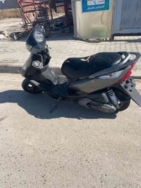 اكس ثعلب 140الدراجه دخن يحتاجلها تجفيت سعرها 300وبيها مجال رقمي0751612...