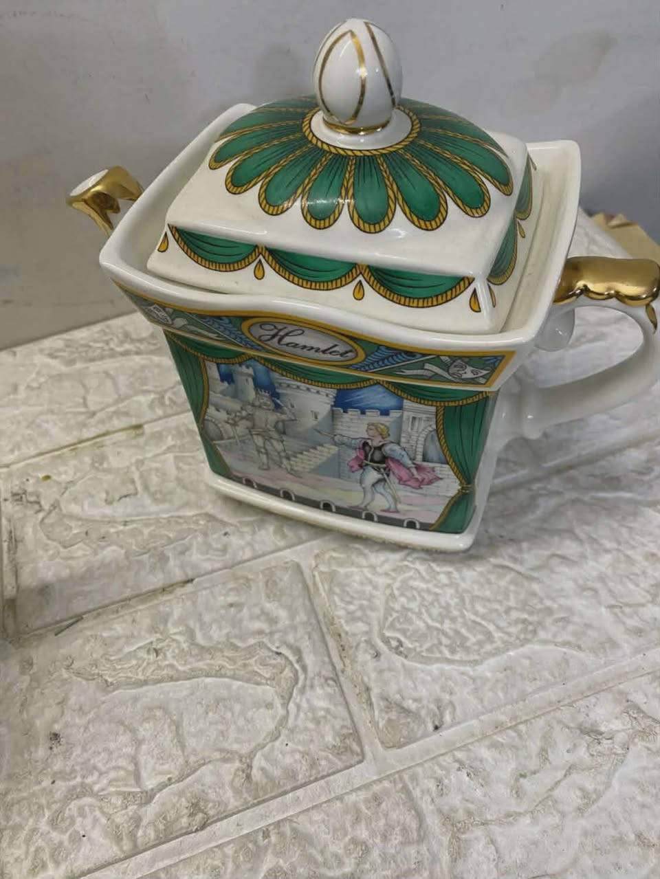 قواري سيدلر انكليزي عدد ٣


**إذا كنت صاحب هذا الإعلان وتريد حذفه لأي سبب، رجاءا أرسل رسالة إلى الدعم الفني**