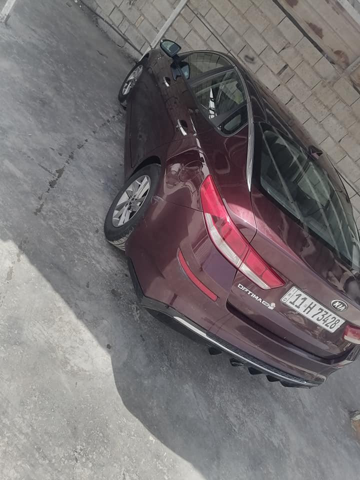 السلام عليكم كي اوبتما موديل ١٩ رقم بغداد انكليزي سنوية وهزه جديد سياره جاهزه من كلشي كير محرك تبريد ثلج حداديه تخم تاير جديد ساره بيهه صبغ ٤ قطع بدون دواخل بدون ارباك سونار مرفق بل المنشور سياره جديده وجاهزه من كلشي السعر ١٢٠ وبيهه مجال بسيط مكاني بابل مسيب رقمي ***********
