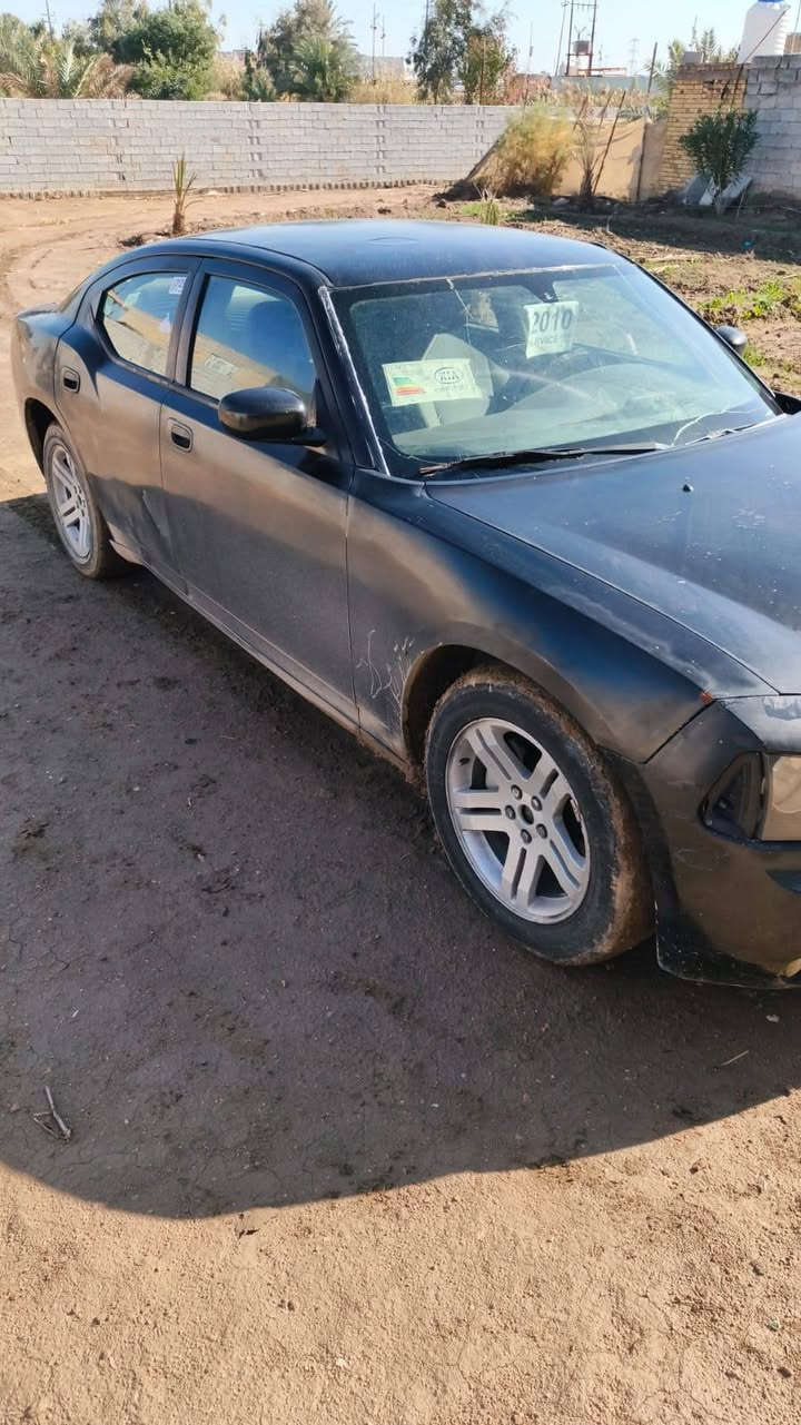 سلام عليكم للبيع فقط جارجر أدوات أدوات بدون كصه
متومه بغداد الاماني سنويه عضم عاج ويه الشاصي كير محرك كير تبريد تدفئه خير من الله 
 السعر 35 وبيه مجال 
مكان السياره اربيل 
رقم ***********
واساب فقط 
السياره تحتاج بوليش صبغ بيه جراد بعض الاماكن وشكرآ
