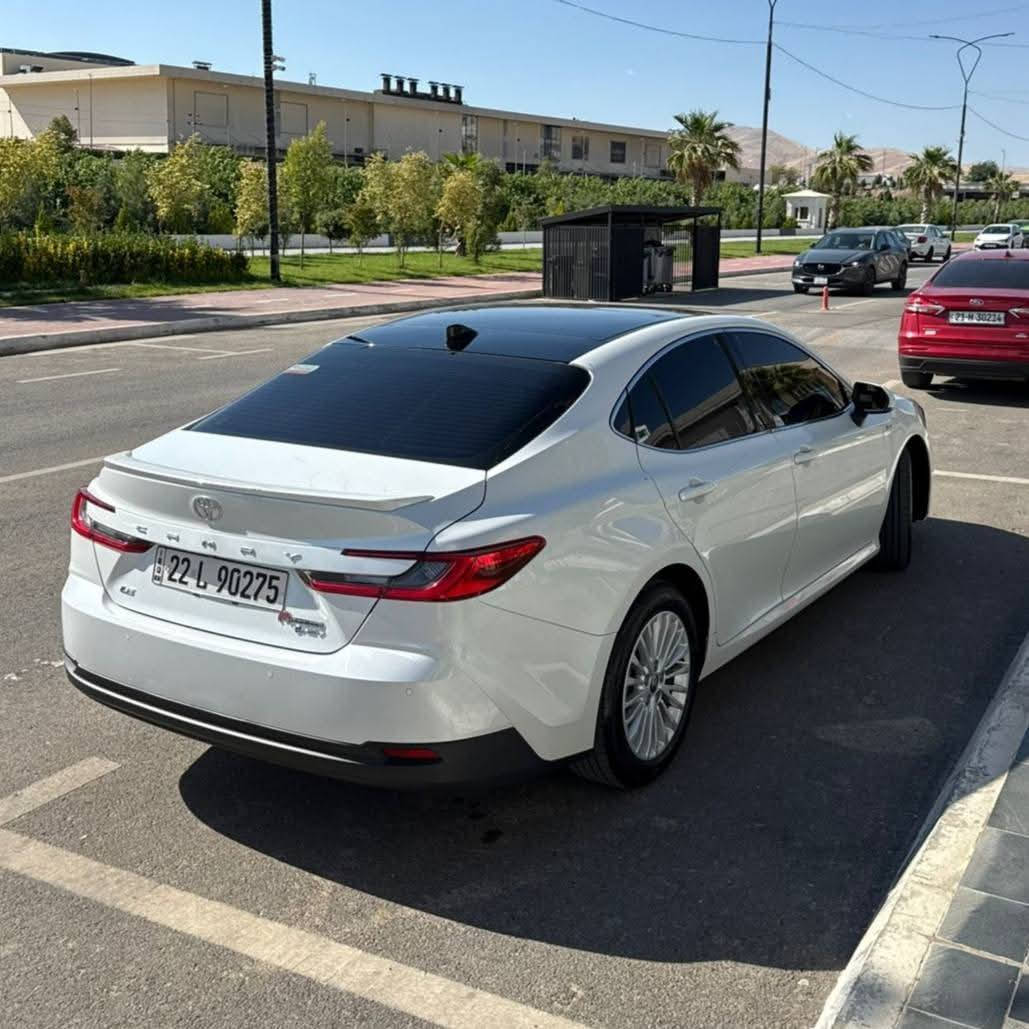 تۆیۆتا کامری 2025 هایبرد پانوراما (Le. Hev) 
تەنها 67 km ڕۆشتووە 
هیچ مەسرەفێکی تێدانیە 
سەنەوی نوێیە 
تحویل و غەرامە بەشەرت 
سەیارەکە بێ بۆیاخ 
وێنەی سۆنەرەکەیم 

سـعـر : لە کۆمێنت داوابکە ڕاستەوخۆ بۆت دێت 📥 

گێر و مەکیەنەی بەشەرت 
هیچ کێشەیەکی تێدا نییە 

ژمارەی خاوەنەکەی 
***********
