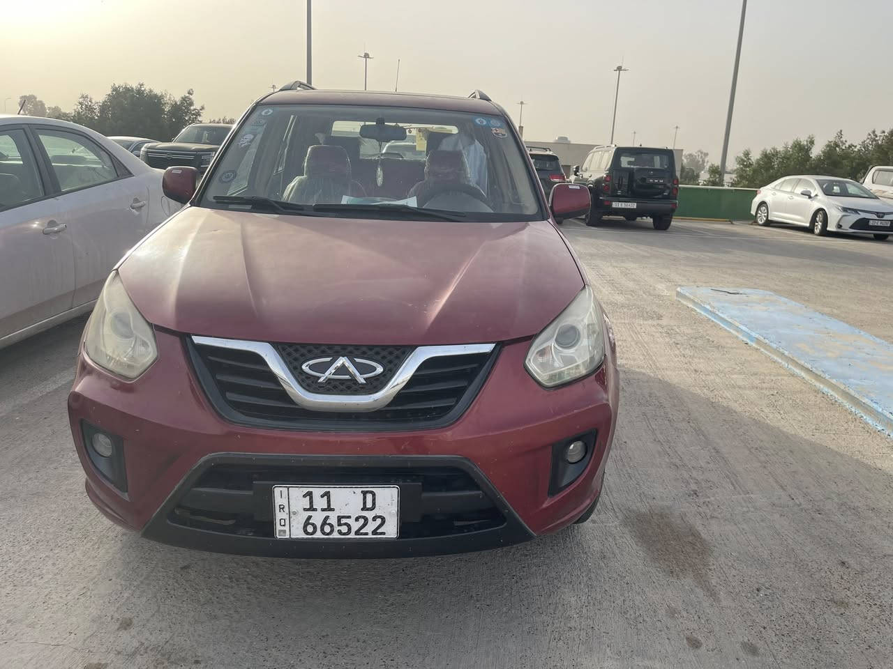 السلام عليكم تيكو موديل ٢٠١٢ شكل ٢٠١٣ السياره ماشيه ٨١ تبريد ثلج لايت زنون بيها صبغ ربع الجاملغ الامامي الايمن نقصها درايم شفت تعبان بدون خياس وبدون صبغ بس البنيد بيه جراد شوي مثل والباب مال صدر مشخوطه مموضح بالصوره رقمها بغداد بأسمي سعرها ٥٦ ورقه وبيها مجال مكاني بغداد رقم الهاتف ***********
