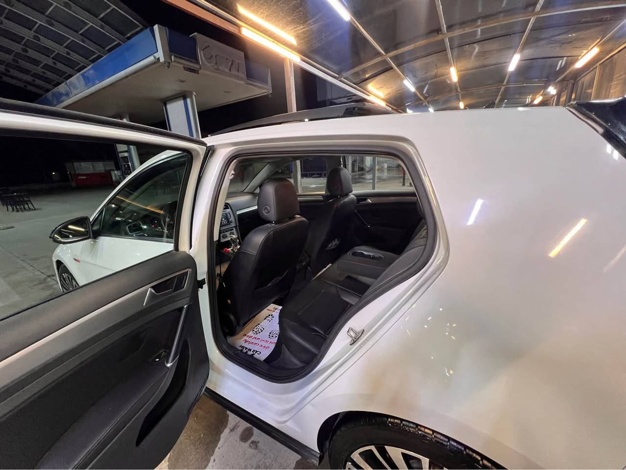 ‎كولف 2017  اوتو tsi  للبيع رقم اربيل  مكان السياره اربيل بيها بدايه البوند صبغ ونص جاملغ امامي  ارباك  تكمه طاك وبرده سياره فول كشن جلد هيتر  دعامياتr اصلي امامي خلفي ماشي 122 الف  
‎ادامه كامله عامللها  
‎الي يريد  السياره
‎مكاني اربيل بيع فقط مراوس ما اراوس وفلوسها نقد  نقد نقد 
‎نقد نقد نقد نقد  
‎137$ ومجال بسيط 
*********** أربيل, العراق
