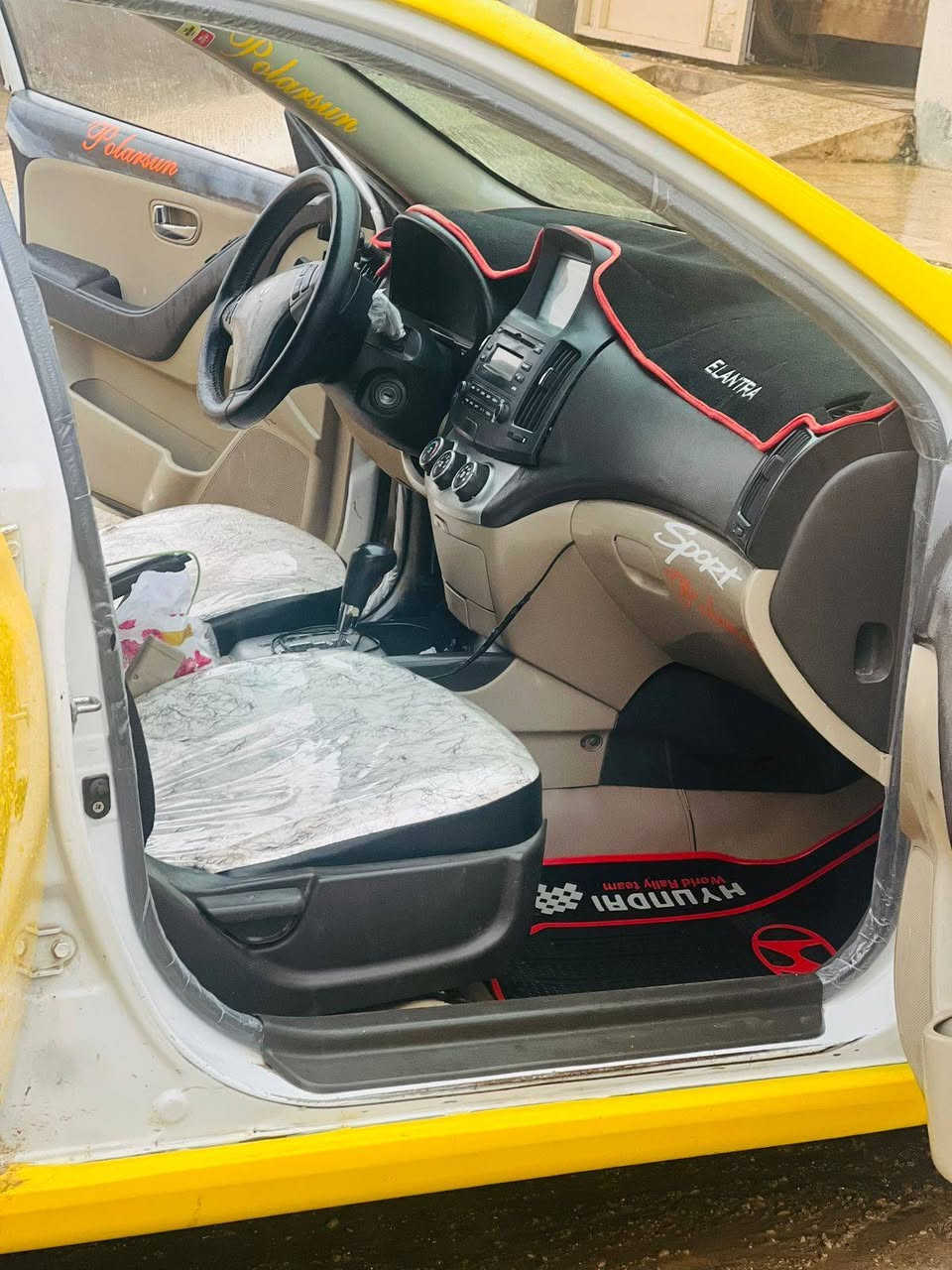 لسلام عليكم اخوان انتره موديل 2011 مصفره هيها وغرامات ماحرك 16 بيها ضرار بل جاملق الوره وبقي التوصيف خبرني عل رقم ***********
