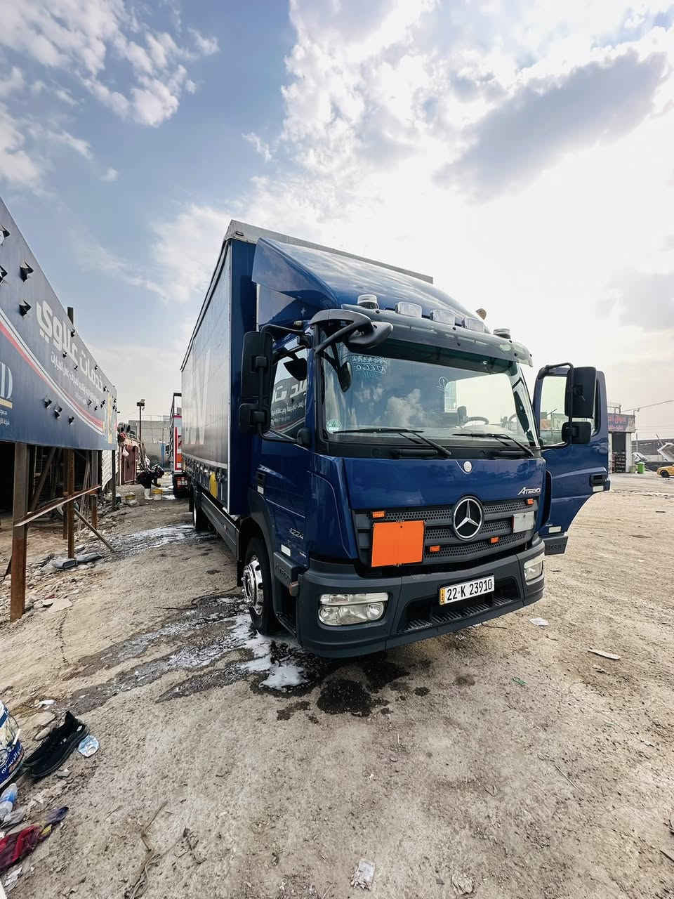 السلام عليكم أتيكو للبيع موديل٢٠١٦فول موصفات بدي مسرح حجم 24/12مكينه سته سلندر تخم تاير وتخم ويل كب ٨ براغي السياره جاهزه للعلم ومابيها اي نقص ماشيه ٣٨٠ ارتفاع البدي ٢٧٥ وطول السياره ٧وربع مكاني بغداد جسر ديالى 
***********
