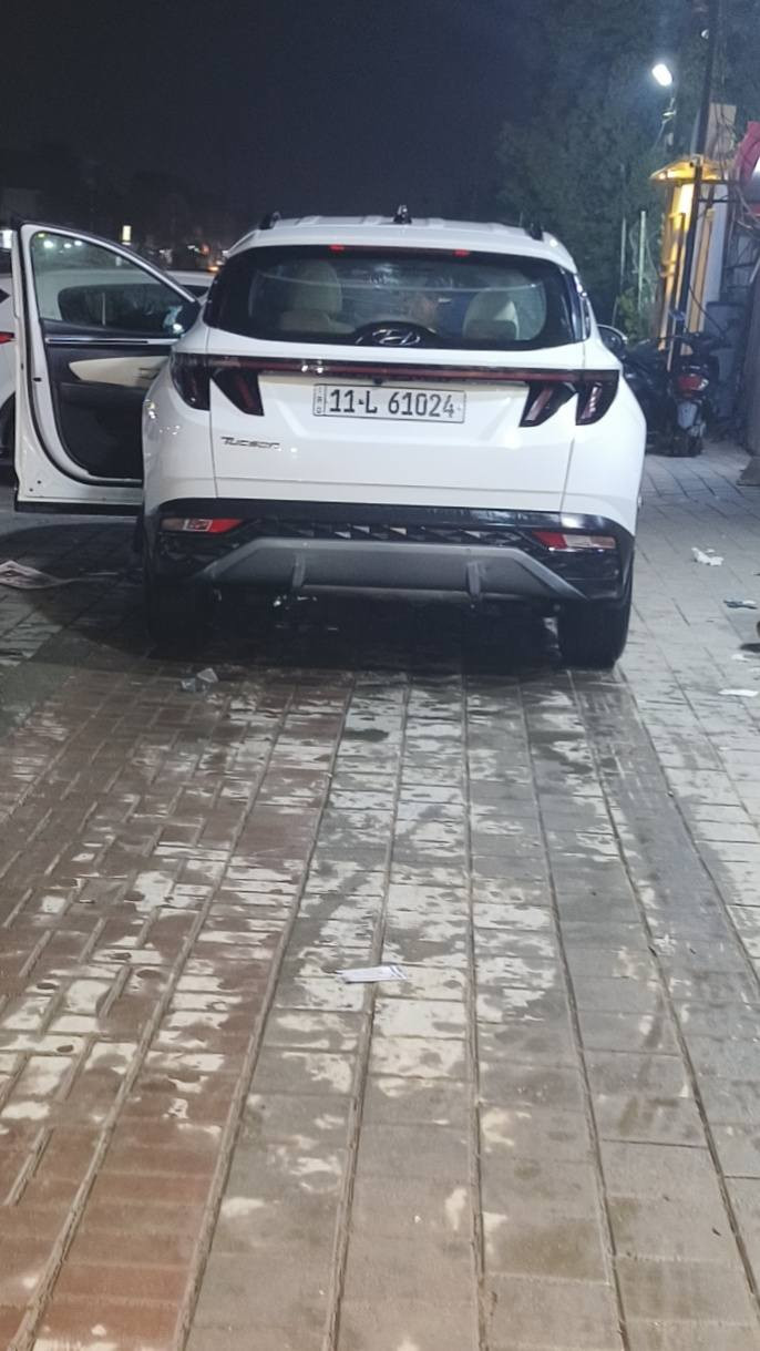 السلام عليكم
توسان 2024( خليجي )
فول مواصفات ماعده البنوراما
•المحرك : دوش 2000
•الرقم بغداد نكليزي
. دخول ذكي
• تشغيل عن بعد
• تشغيل بصمة
• جرس تنبية عنده السرعة 120
• لايت دوار معه الاستداره
•مري شفط
• كشافات
• شاشة كبيرة
. حساسات امامية خلفية
• مصابيح امامية زنون مع LED
• مصابيح خلفية LED
• مقاعد امامية كهرباء عدد2
‏Control Cruise مثبت سرعة•
•أوضاع القيادة Drive Mode ايكو _سبورت_نورمال
• فول تحكم ستيرن
• هاند بريك بصمة
• نظام مانع الانزلاق
• نظام نزول منحدرات
•أشاير بالمري
•اوتو هولد
• شحن وايرليس
‏USB مدخلين .
• ستائر ابواب خلفية
•مري كهرباء
•مود درايف
• تبريد امامي خلفي قطعتين
• عداد المسافه ( ٣١الف ) 
.السعر218 
***********
